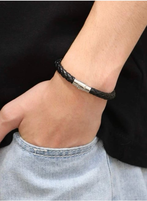 Men’s Black Bracelet Made Of High Quality PU Leather