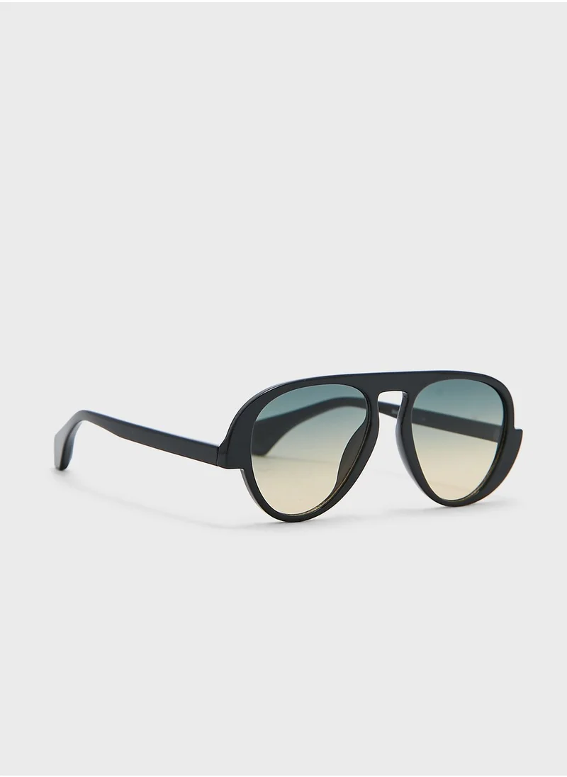 Seventy Five Casual Oversized Sunglasses