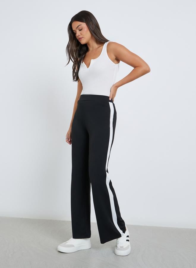 ستايلي بنطال مخطط بقصة أرجل واسعة - Image 2