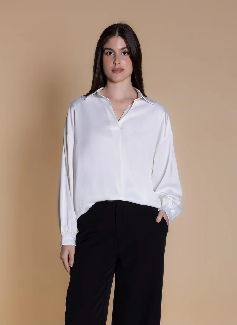 SHAPES COMFORT SATIN BLOUSE