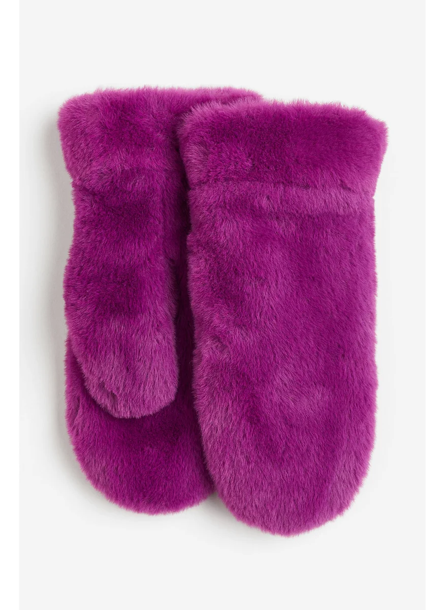 H&M Fleece-Lined Fluffy Mittens