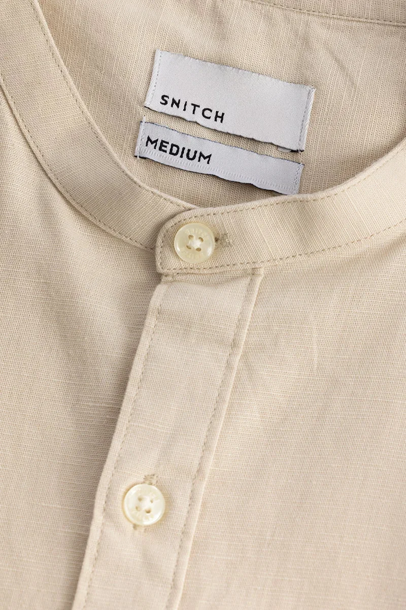 سنيتش Cream Solid Long Sleeve Slim Fit Shirt