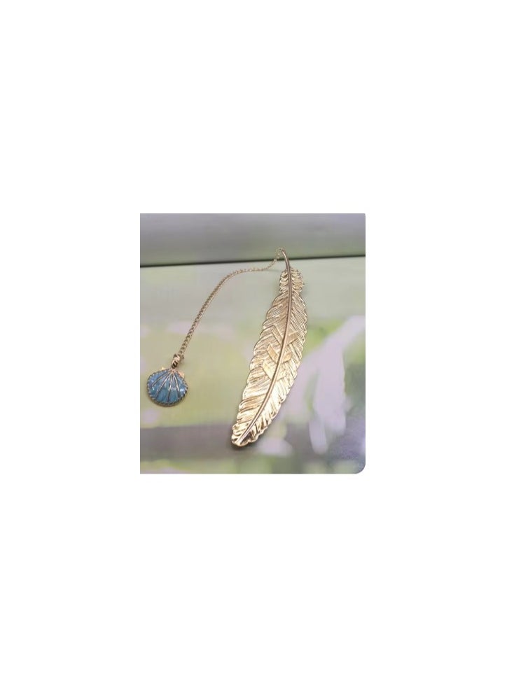 Generic “A stylish reading accessory with a nature-inspired design " 