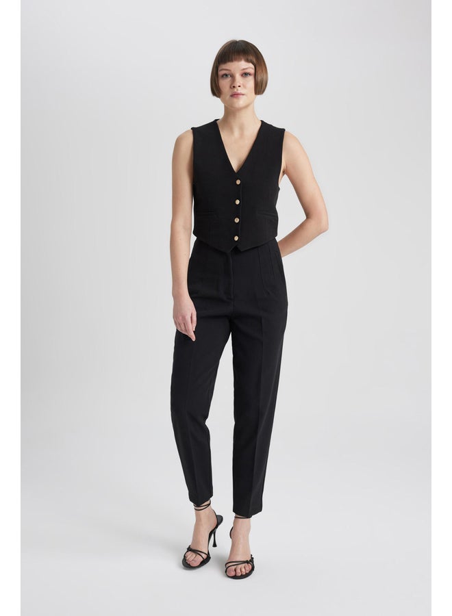 DeFacto Woman Regular Fit V Neck Sleeveless Smart Casual Vest - Image 2