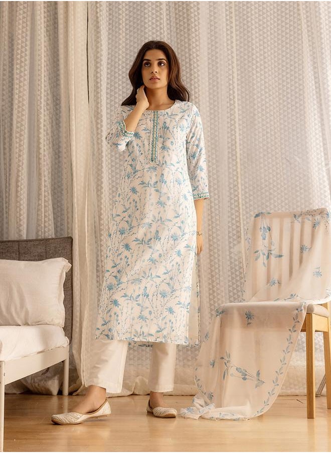DW Floral Printed Embroidered Kurta and Trousers with Dupatta Set by Styli  - Image 4