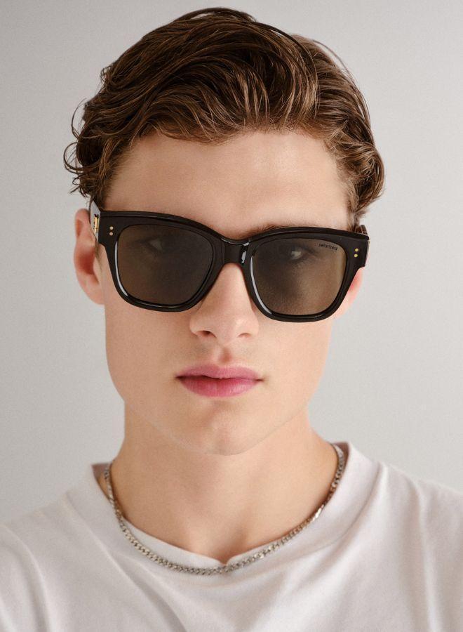 Solarized MODERN D-FRAME Luxury Sunglasses for Men & Women – High Quality Designer Eyewear, UV Protection, Stylish Frames, Timeless Elegance, and Fashionable Eye Shades - Image 2