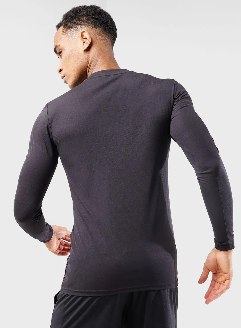 اديداس تيشيرت فريق أساسي أسود بأكمام طويلة للرجال