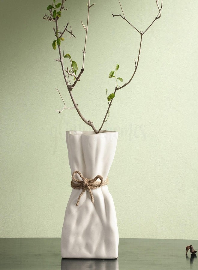 Glimpse Homes مزهرية حقيبة مجعدة من Glimpse Homes | 8 بوصة (مطفية، بيضاء فاتحة) - Image 1