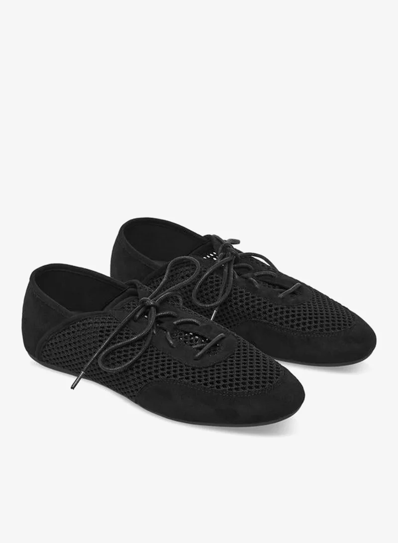 Celeste Women Lace-Up Sneakers