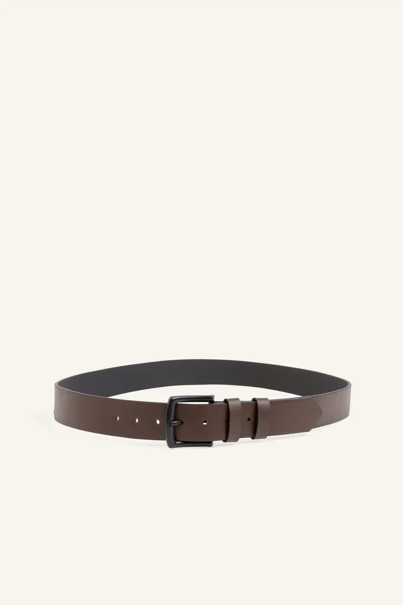ديفاكتو Man Rectangle Clasp Faux Leather
