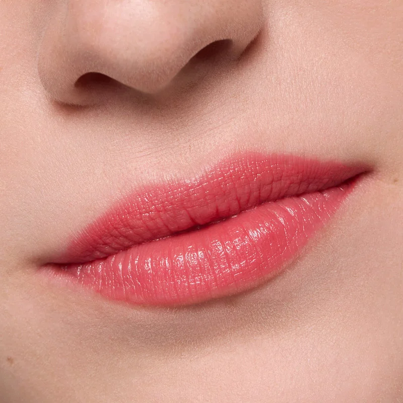 Essence Essence Heart Core Fruity Lip Balm 02