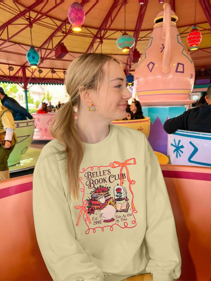 FASHGL Magical Kingdom Sweatshirt for Women Magic Shirt Family Vacation Sweater Cute Castle Graphic Long Sleeve Pullover Tops - Image 3