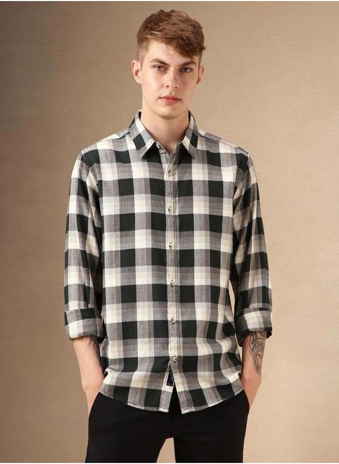 Dennis Lingo Checked Buffalo Checks Relaxed Fit Cotton Casual Shirt by Styli  - Image 5