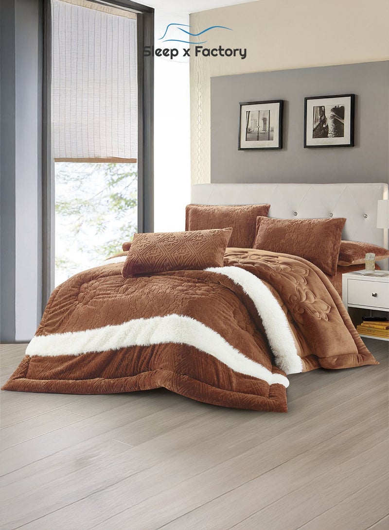 Sleep x Factory LISA 6-Piece Winter Velvet Comforter Set – King 240×260 cm - Image 1