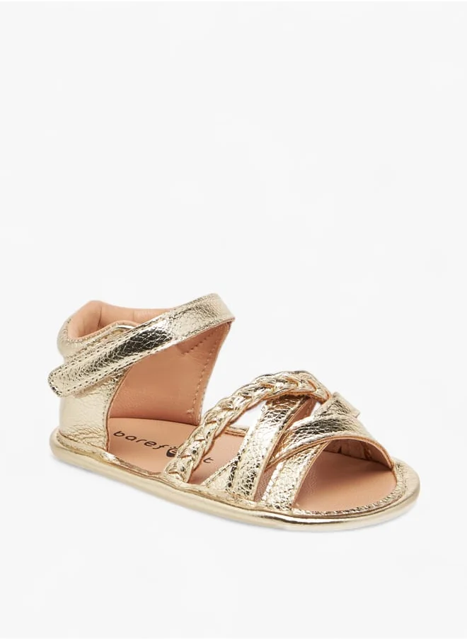 حافي القدمين Girls Textured Sandals with Hook and Loop Closure