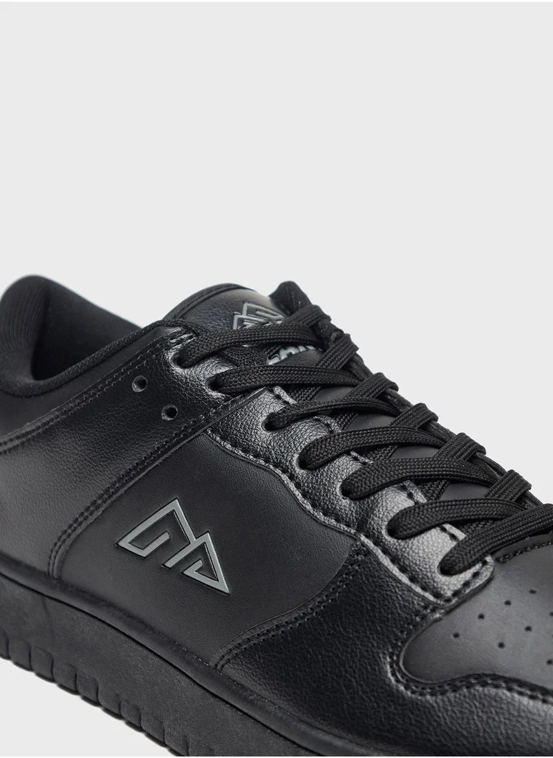 Oaklan by Shoexpress Lace Up Low Top Sneakers
