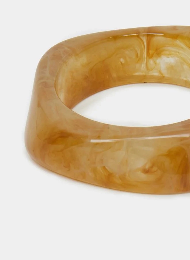 ستايلي سوار بهندسة رخامية