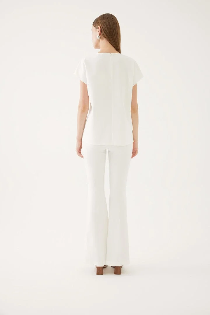 EXQUISE Embroidered Crew Neck T-shirt
