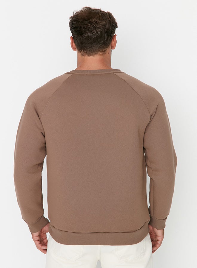 trendyol Regular Cut Raglan Sleeves Text Printed Cotton Sweatshirt TMNAW22SW0726  - Image 5