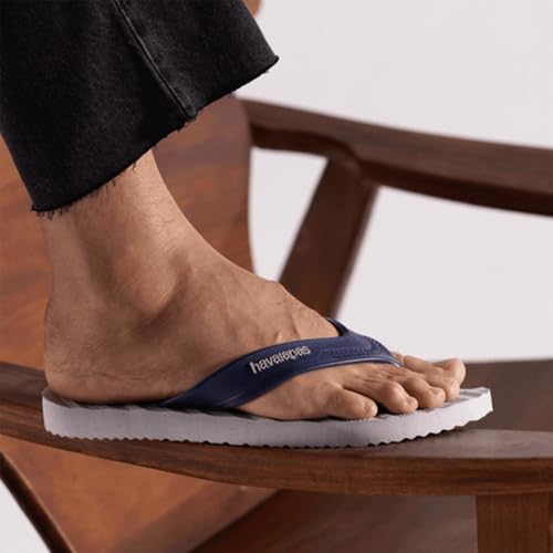 Havaianas - Track Waves, Comfortable, Secure and Durable Flip Flops, Wide Rounded Straps and Ergonomic Tread Outsole for Men, Ice Grey, 43/44 EU - Image 3