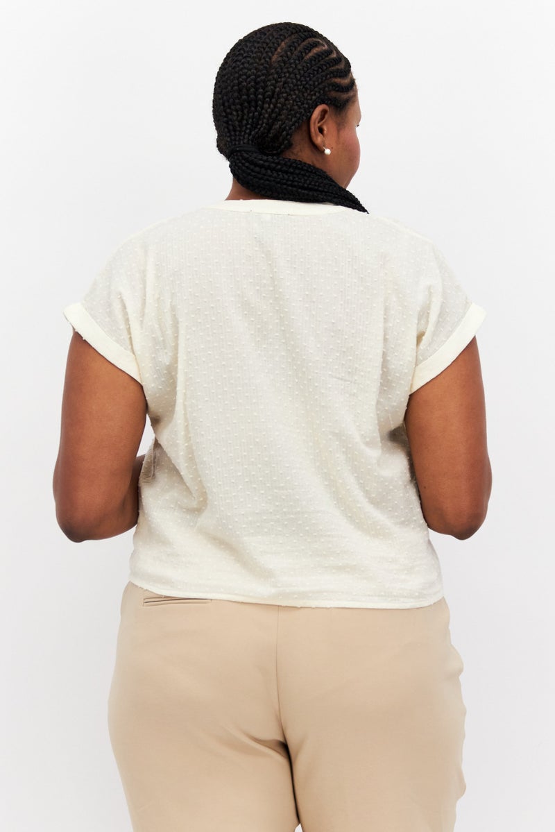 Jessica Simpson Women Plus Size Round Neck Short Sleeve Textured Top, Beige - Image 3