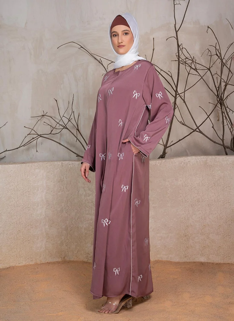 زيري سوق Bow Embroidered Abaya With Scarf