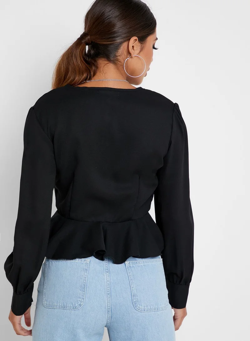 Missguided Hook Detail Peplum Top