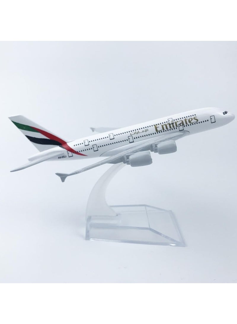 16cm Daron Emirates A380 Single Plane Scale And Base Diecast Model Toy With Attached Metal Parts For Gift, Birthday  - Image 2