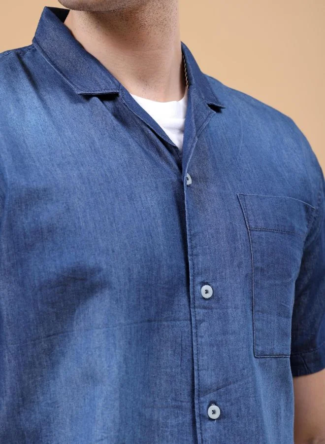 The Indian Garage Co Men Relaxed Fit Solid Half Sleeves Camp Collar Street Wear Denim Shirt