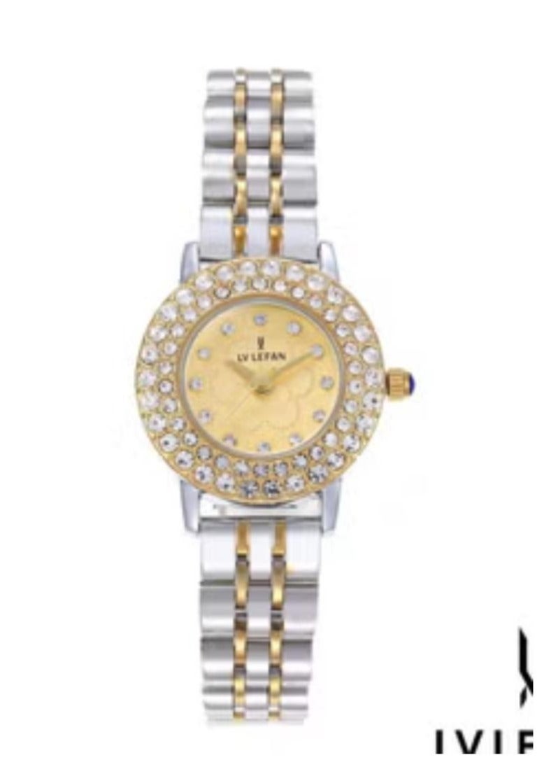 Women's watch with high quality polished stainless steel closure