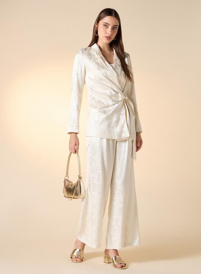 ايكونيك بنطلون بقصة عادية وساق واسعة وملمس بارز مع تفاصيل رباط من آيكونيك - Image 2