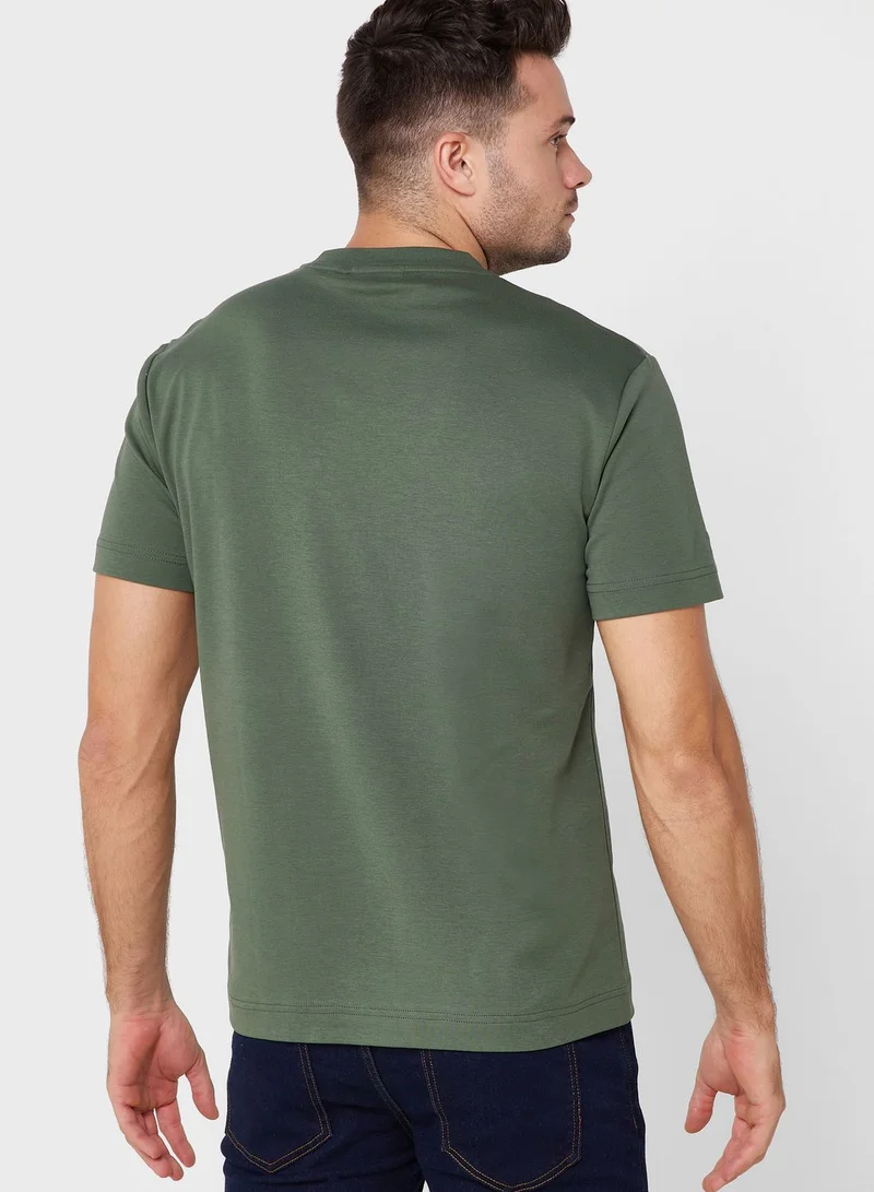 CALVIN KLEIN Logo Crew Neck T-Shirt