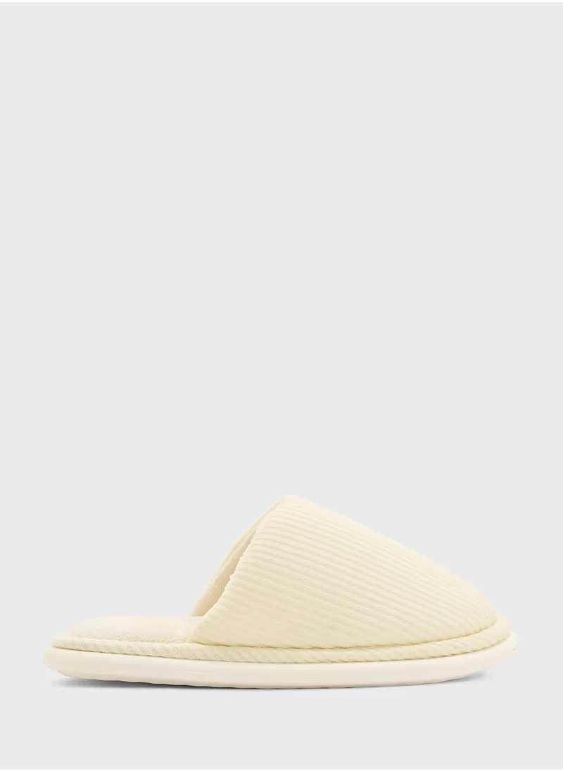جينجر Ladies Casual Slipper