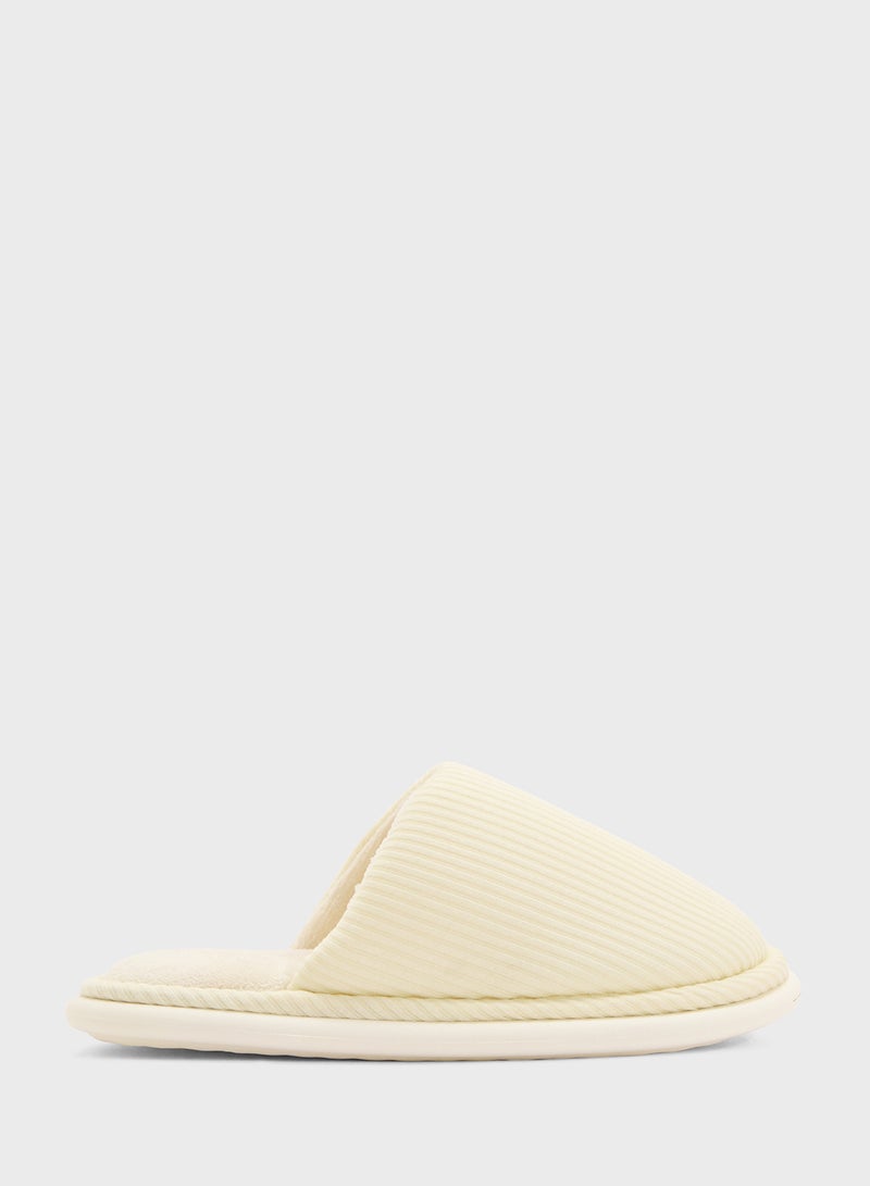 Ginger Ladies Casual Slipper  - Image 1