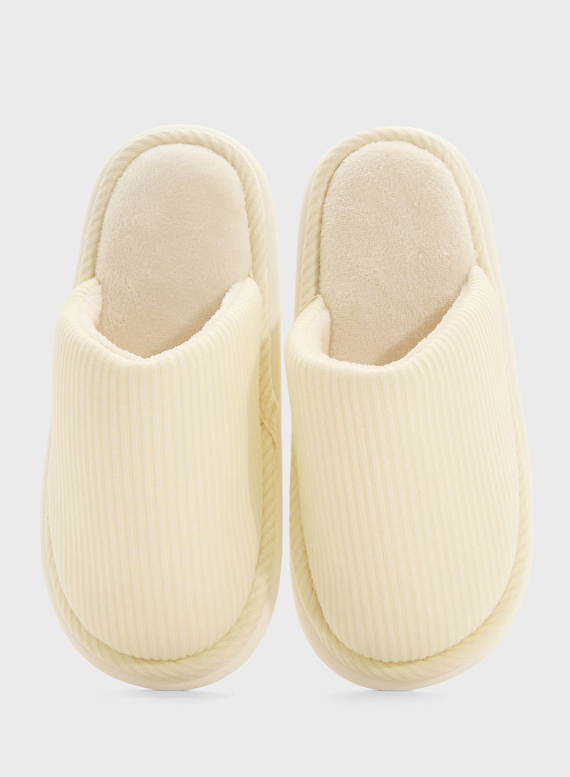 Ginger Ladies Casual Slipper  - Image 4