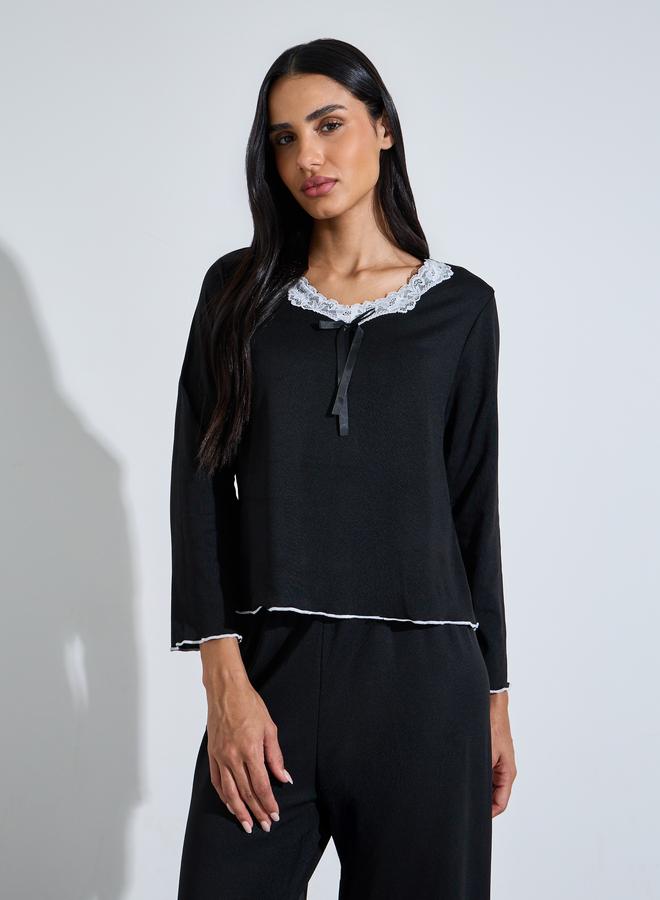 Styli Black Solid Lace Neck Contrast Trims Top and Pants Pyjama Set - Image 2