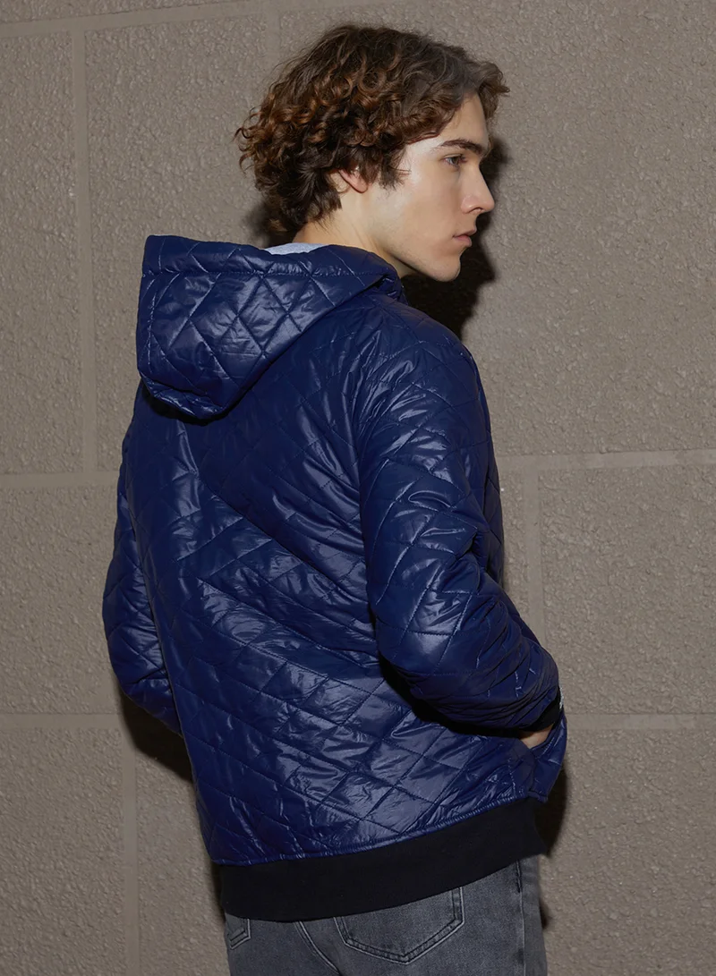 كامبوس سوترا Men's Indigo Blue Rhombus-Quilted Bomber Jacket