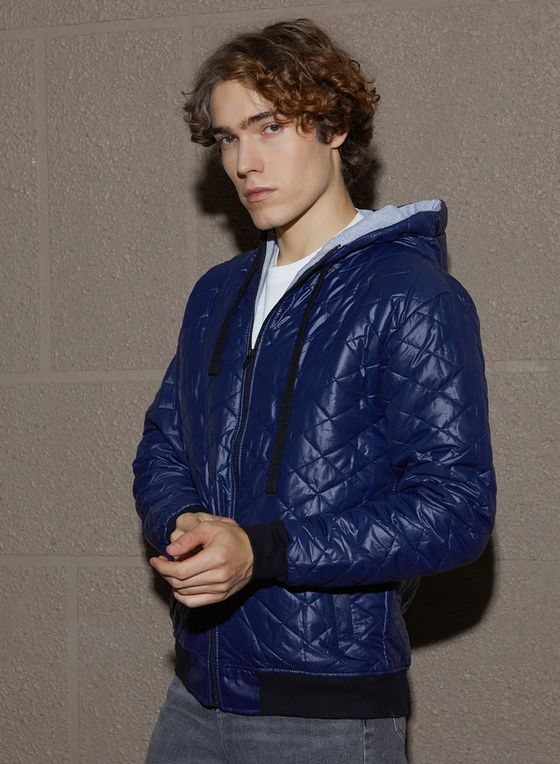 كامبوس سوترا Men's Indigo Blue Rhombus-Quilted Bomber Jacket