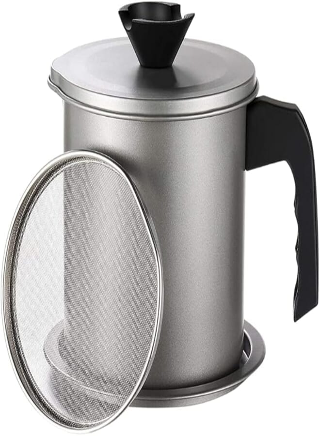 VIO 1.7L Metal Deep Fat Filter Pot & Storage Can - Used Cooking Oil & Grease Strainer Container