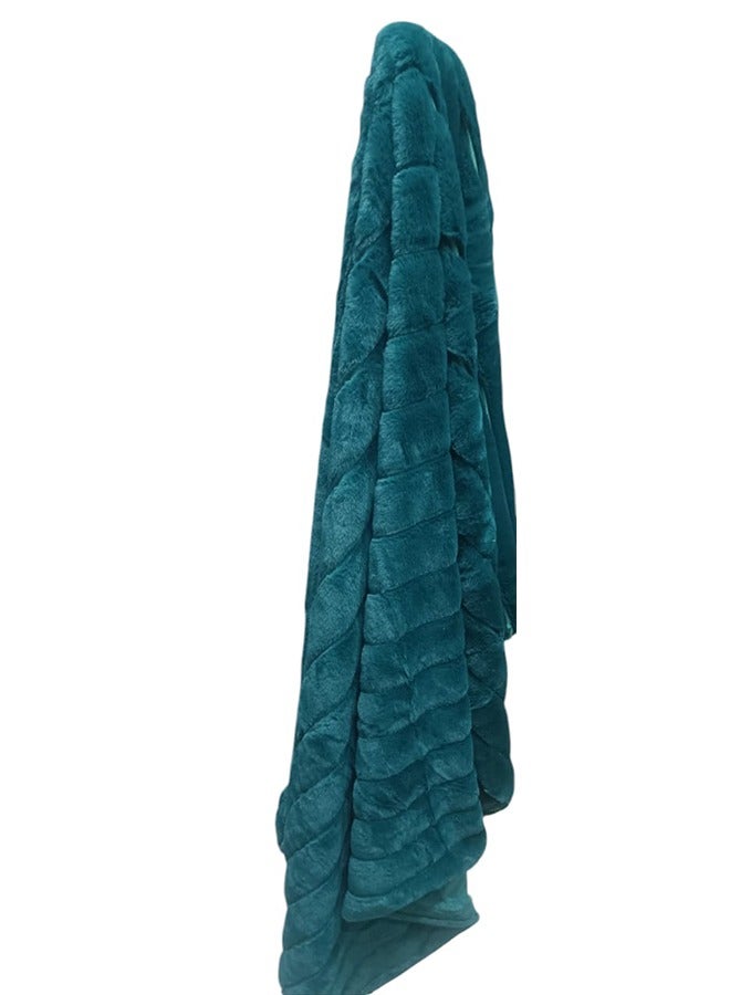 باشاهوم شال من الفرو الصناعي مزدوج الطبقة مقاس 130x170، مناسب تمامًا للأيام الباردة على الأريكة - اللون: أزرق مخضر/فيروزي. - Image 5