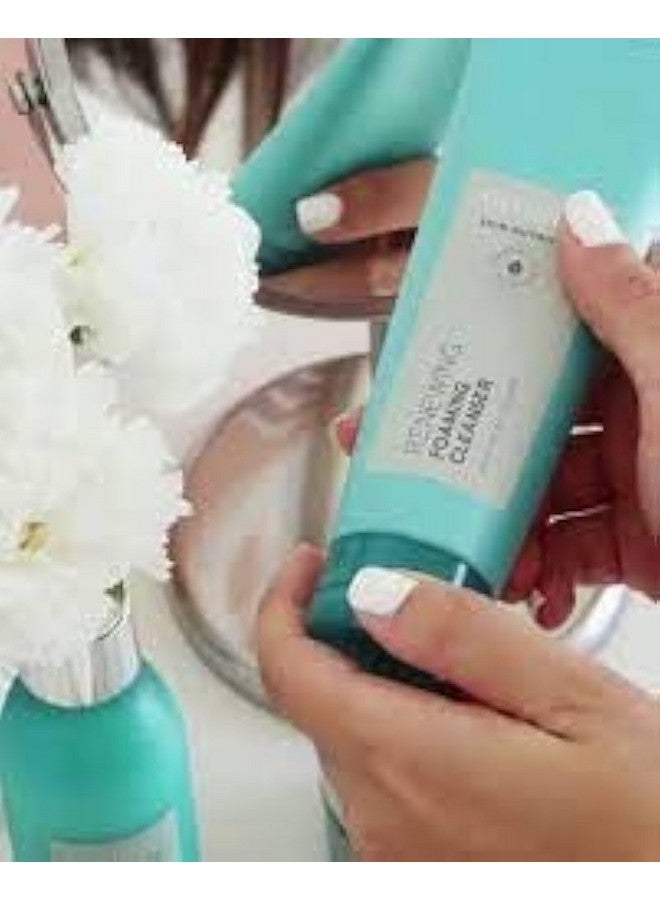 Amway Artistry Renewing Foam Cleanser, 125ml - Image 1