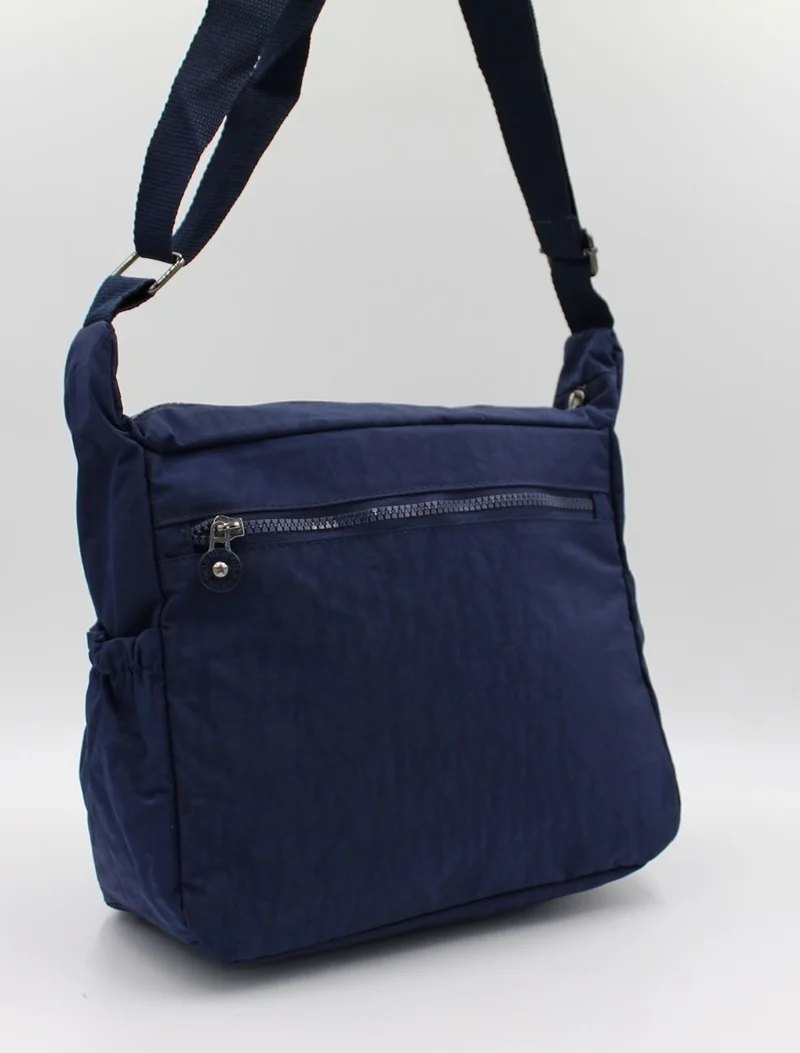 بيفيتون Navy Blue Water Resistant Crinkle Fabric Messenger Shoulder Bag / 4100