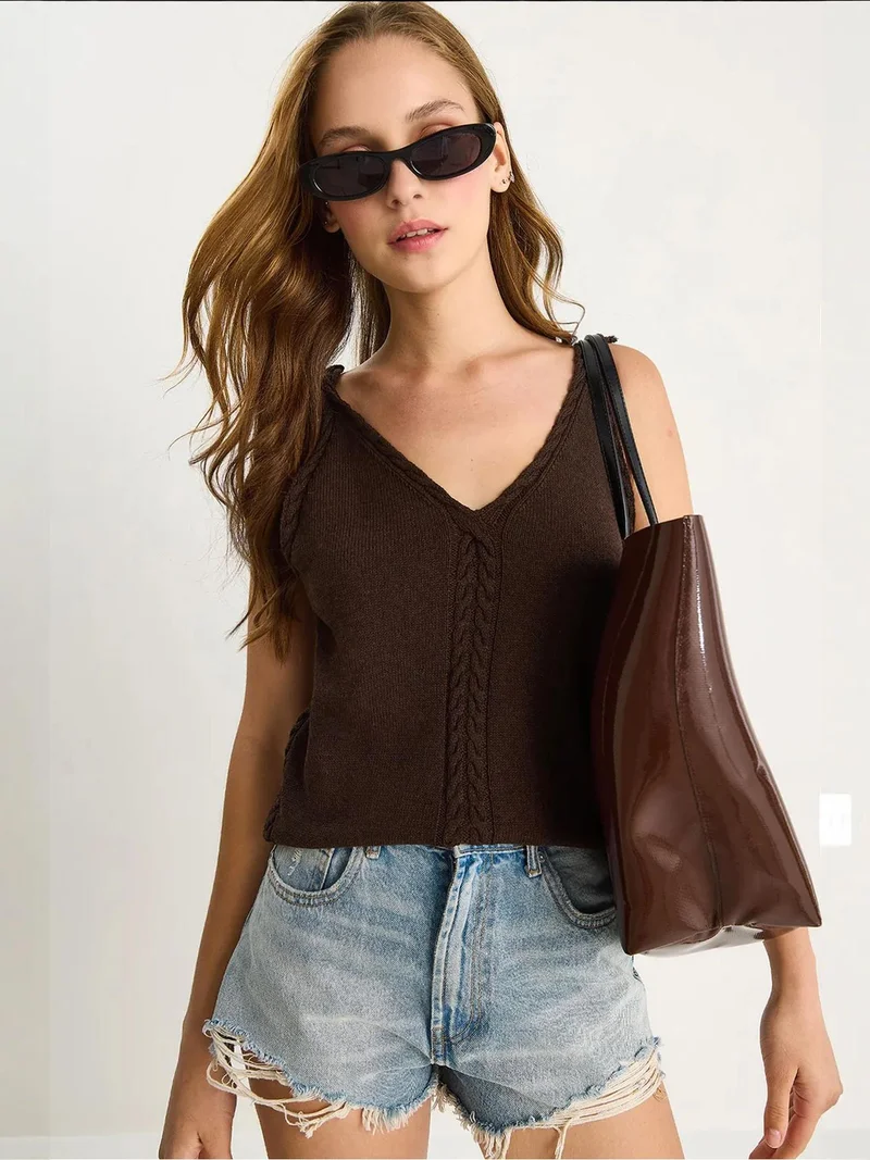 LUCCI Textured V-Neck Blouse with Elastic Detail
