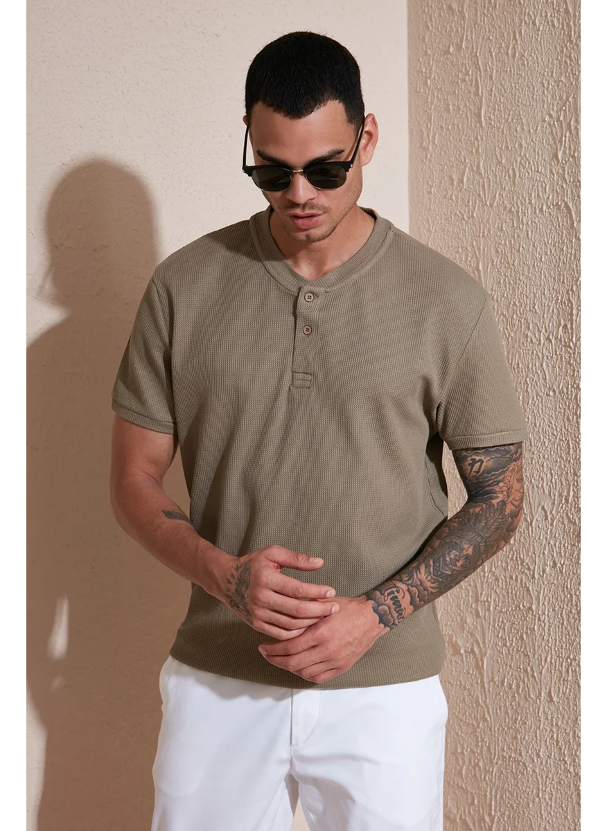 Buratti Cotton Relaxed Fit Buttoned Crew Neck T Shirt Men's T Shirt 5902737