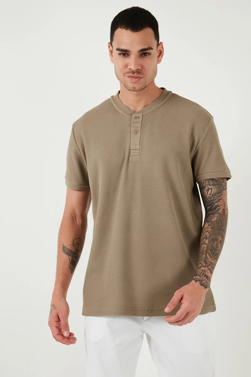 بوراتي Cotton Relaxed Fit Buttoned Crew Neck T Shirt Men's T Shirt 5902737