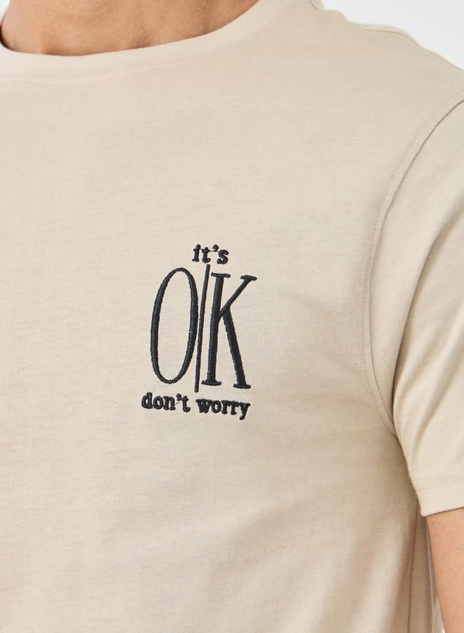 ستايلي تيشيرت قطن بقصة عادية بتفاصيل مطرزة من ستايلي - Image 3