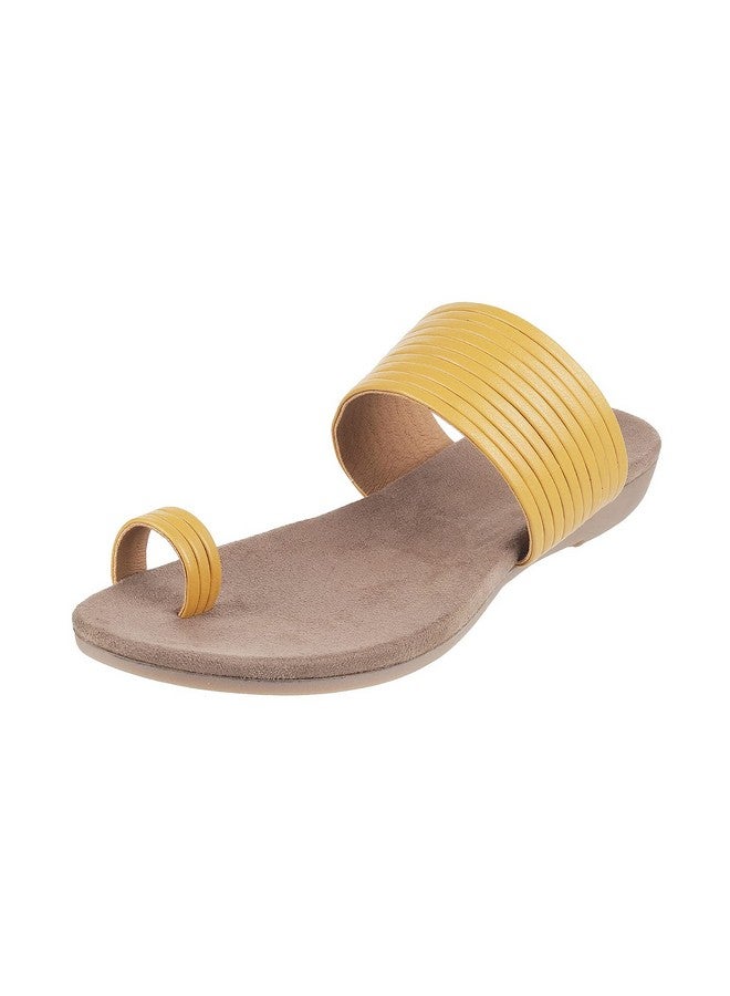 موتشي حذاء موتشي نسائي من مادة صناعية باللون الأصفر (مقاس (7 المملكة المتحدة (40 الاتحاد الأوروبي)) - Image 1