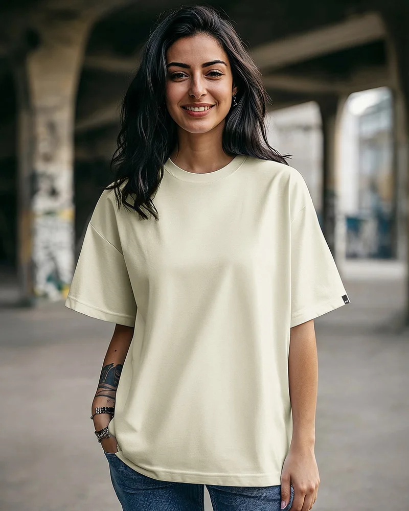 بيواكوف تيشيرت نسائي واسع بنقشة الغاردينيا