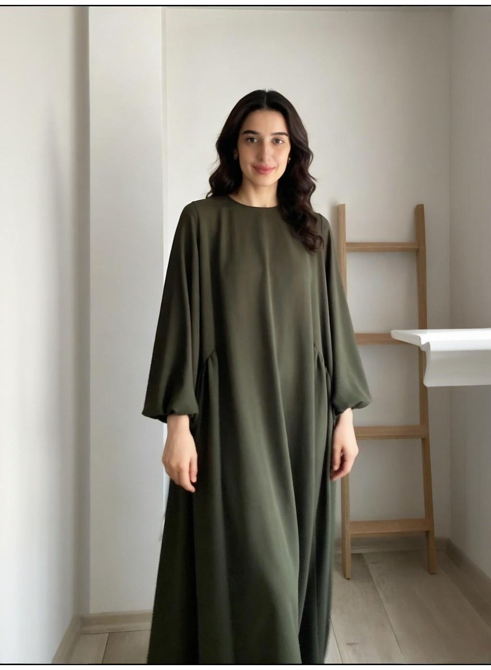 Elegant abaya for women - one piece of Islamic pra...