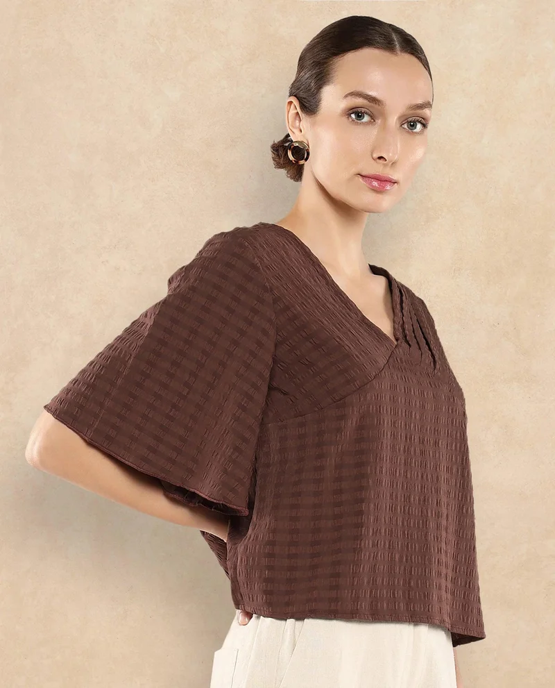 Rareism Women's Textured V-Neck Top